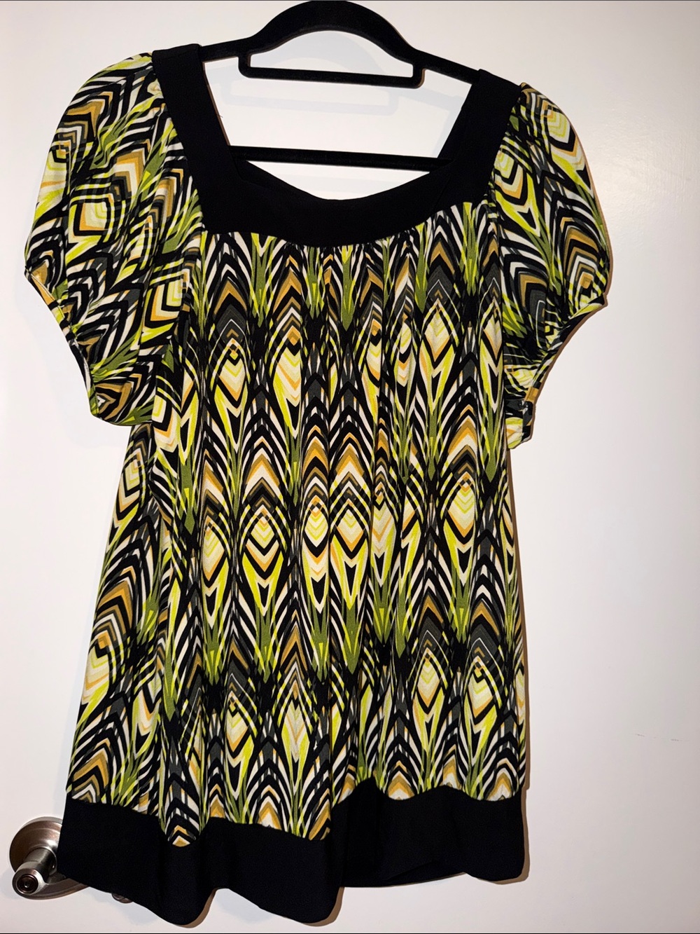 Cato‎ Yellow, Black and Green Abstract Short-Sleeve Blouse